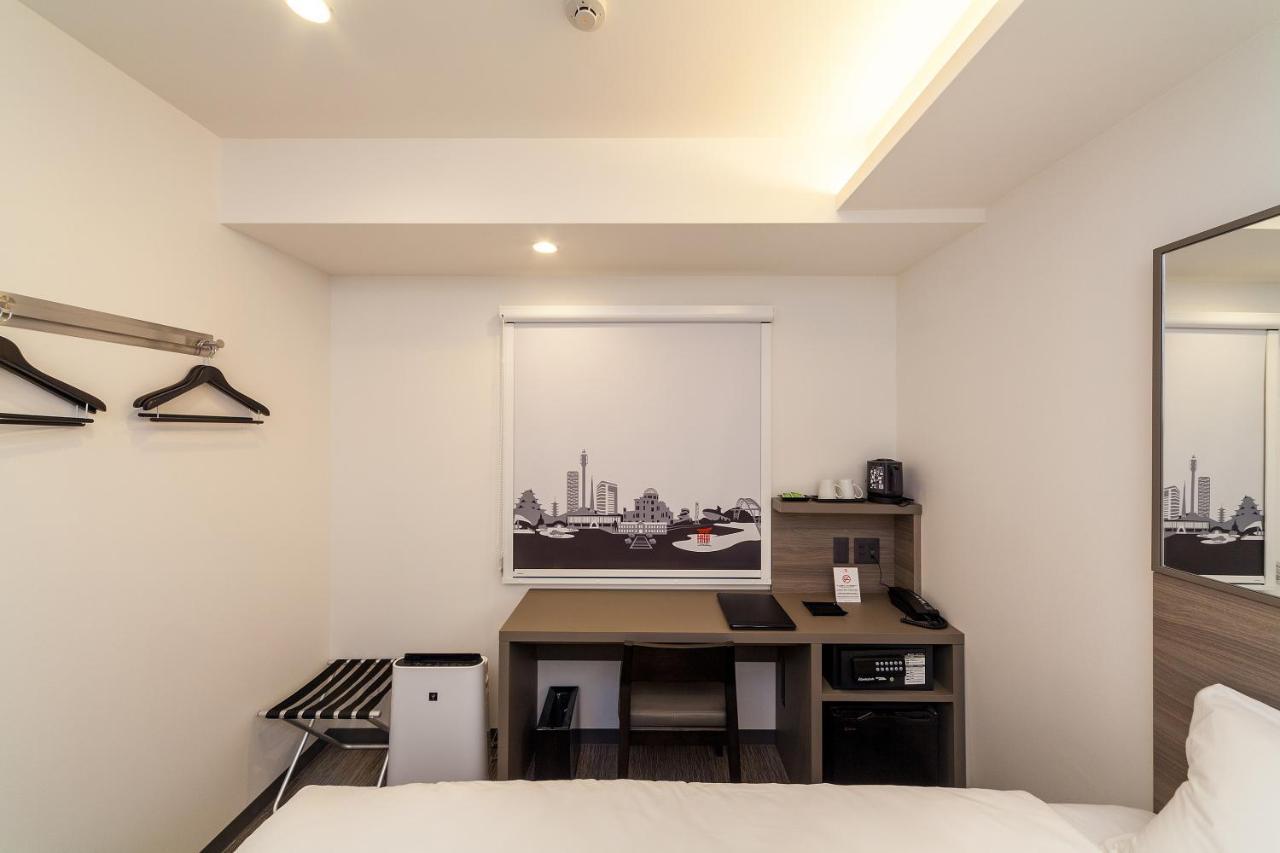Red Planet Hiroshima Hotel Bagian luar foto